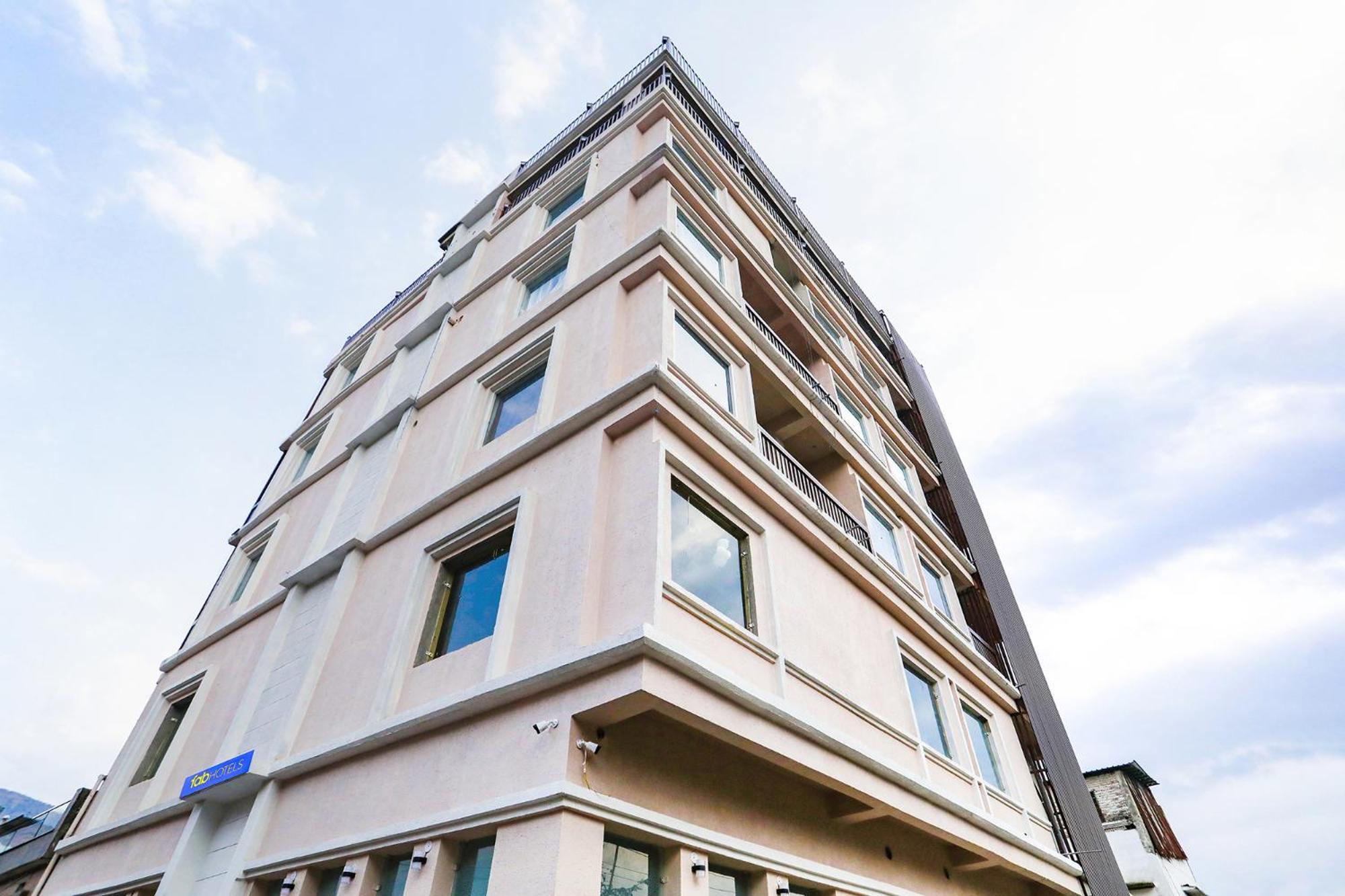 Montreal By Madhuban Inn Rishikesh Ngoại thất bức ảnh