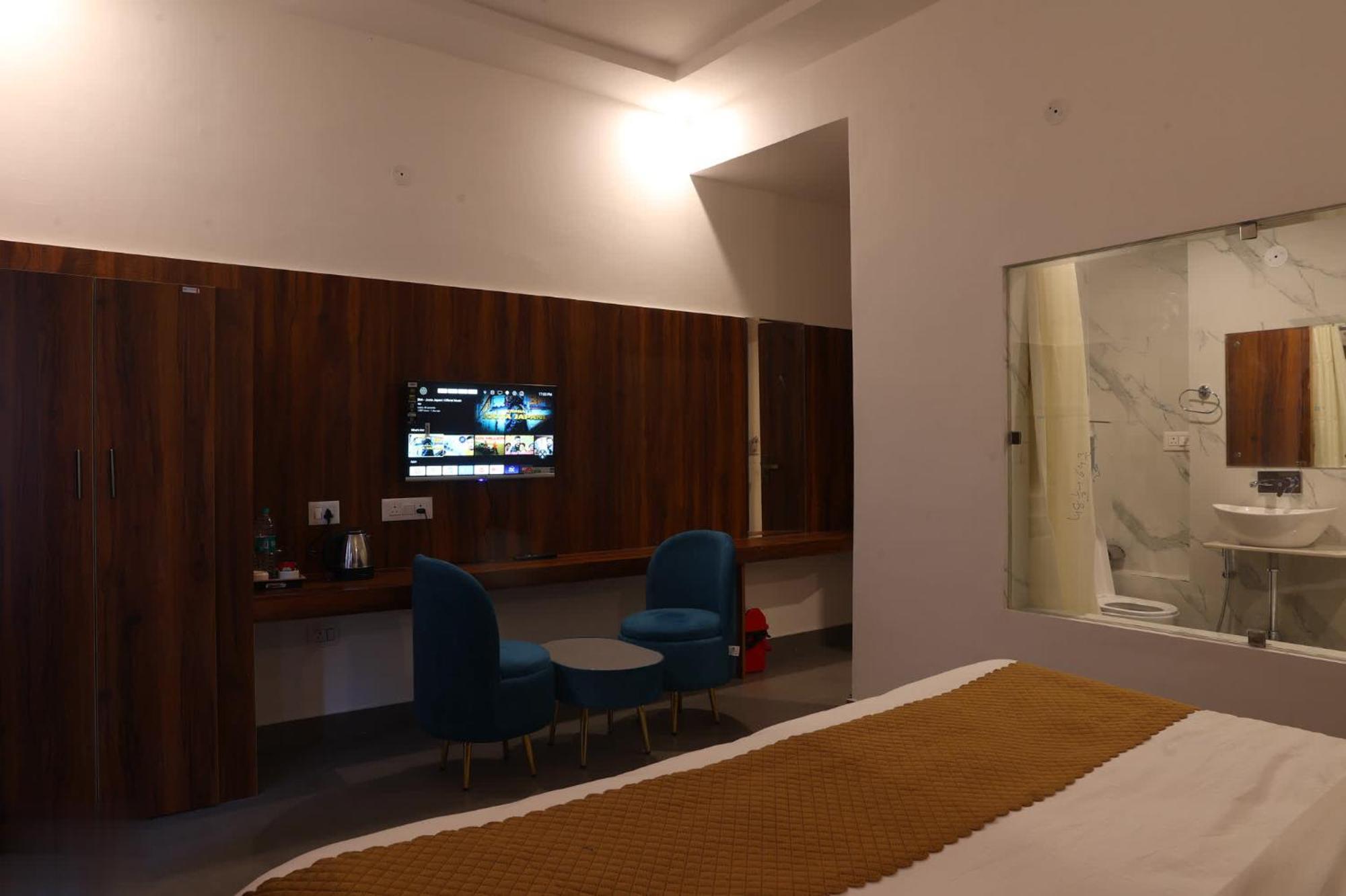 Montreal By Madhuban Inn Rishikesh Ngoại thất bức ảnh